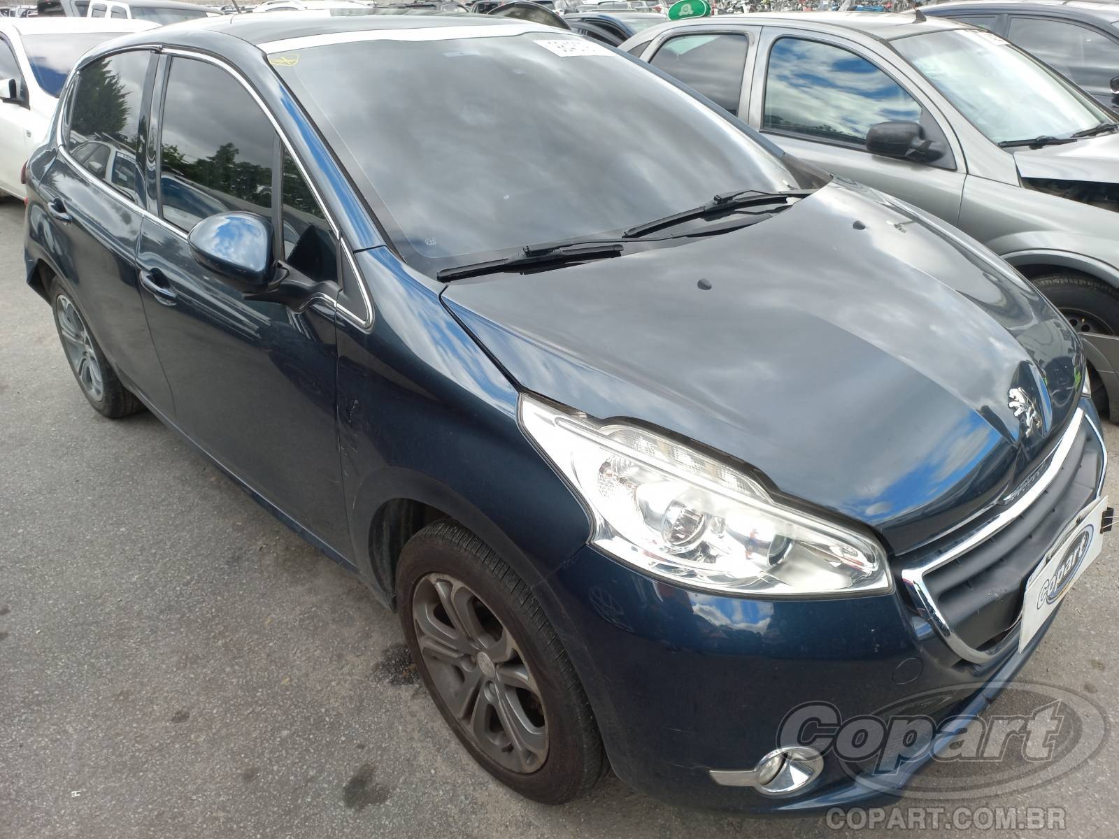 Veículo Peugeot 208 Peugeot 208 Griffe 1.6 16V 2014 Pequena Monta 2014 em leilão