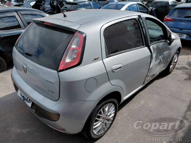 2014 FIAT PUNTO 