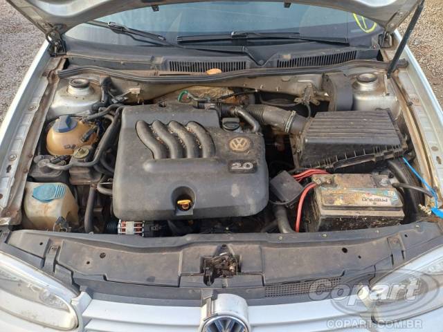 2003 VOLKSWAGEN GOLF 