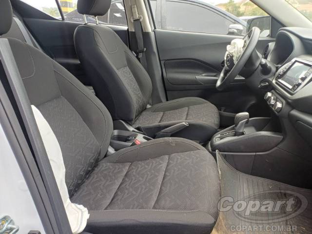 2025 NISSAN Kicks Play 