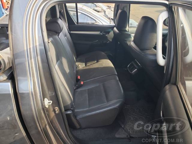 2017 TOYOTA HILUX CD 