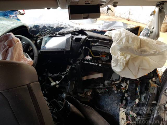 2017 TOYOTA HILUX CD 