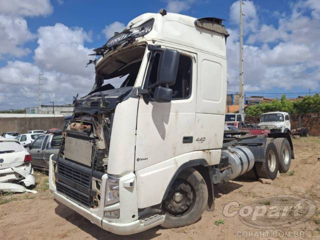 2010 VOLVO FH 