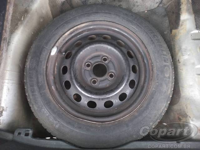 2004 HONDA FIT 