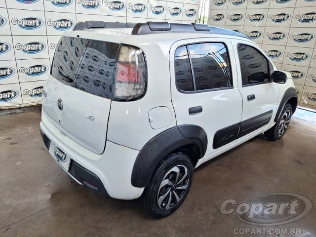 2016 FIAT UNO 
