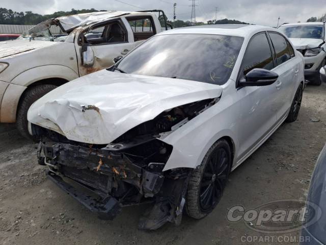 2012 VOLKSWAGEN JETTA 