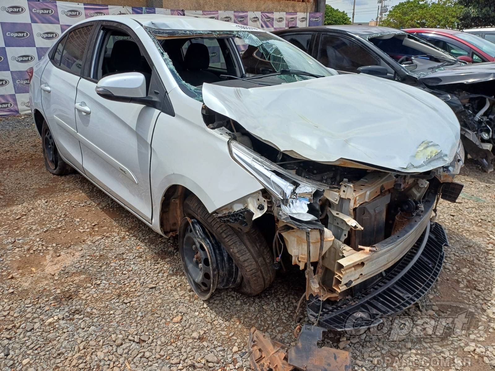 TOYOTA YARIS SEDA