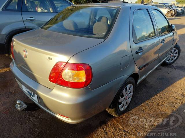 2011 FIAT SIENA 