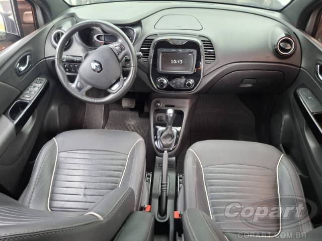2021 RENAULT CAPTUR 