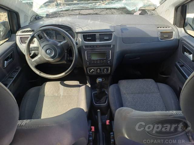 2014 VOLKSWAGEN FOX 