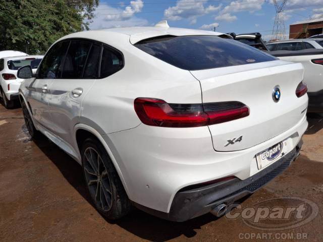 2021 BMW X4 