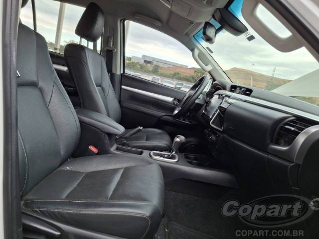 2022 TOYOTA HILUX CD 