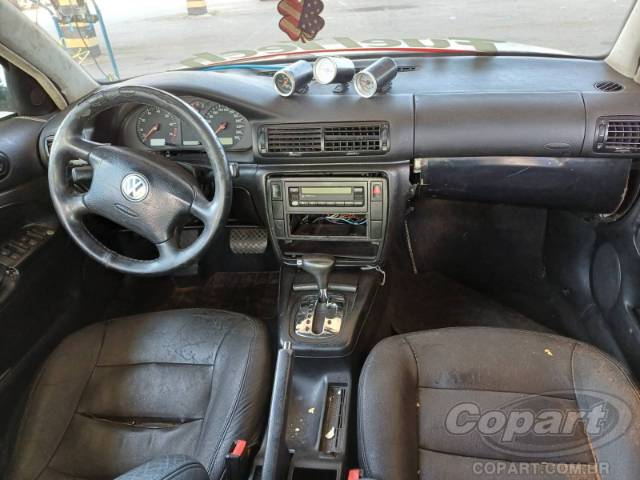 1999 VOLKSWAGEN PASSAT 