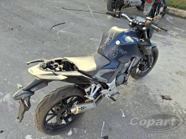 2025 HONDA CB 300F 