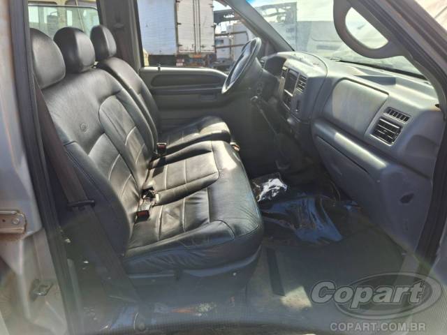2005 FORD F-250 CD 