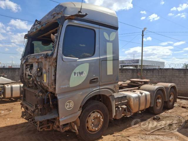 2023 MERCEDES BENZ ACTROS 