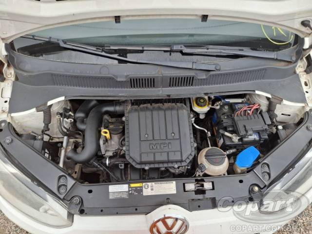 2016 VOLKSWAGEN UP 