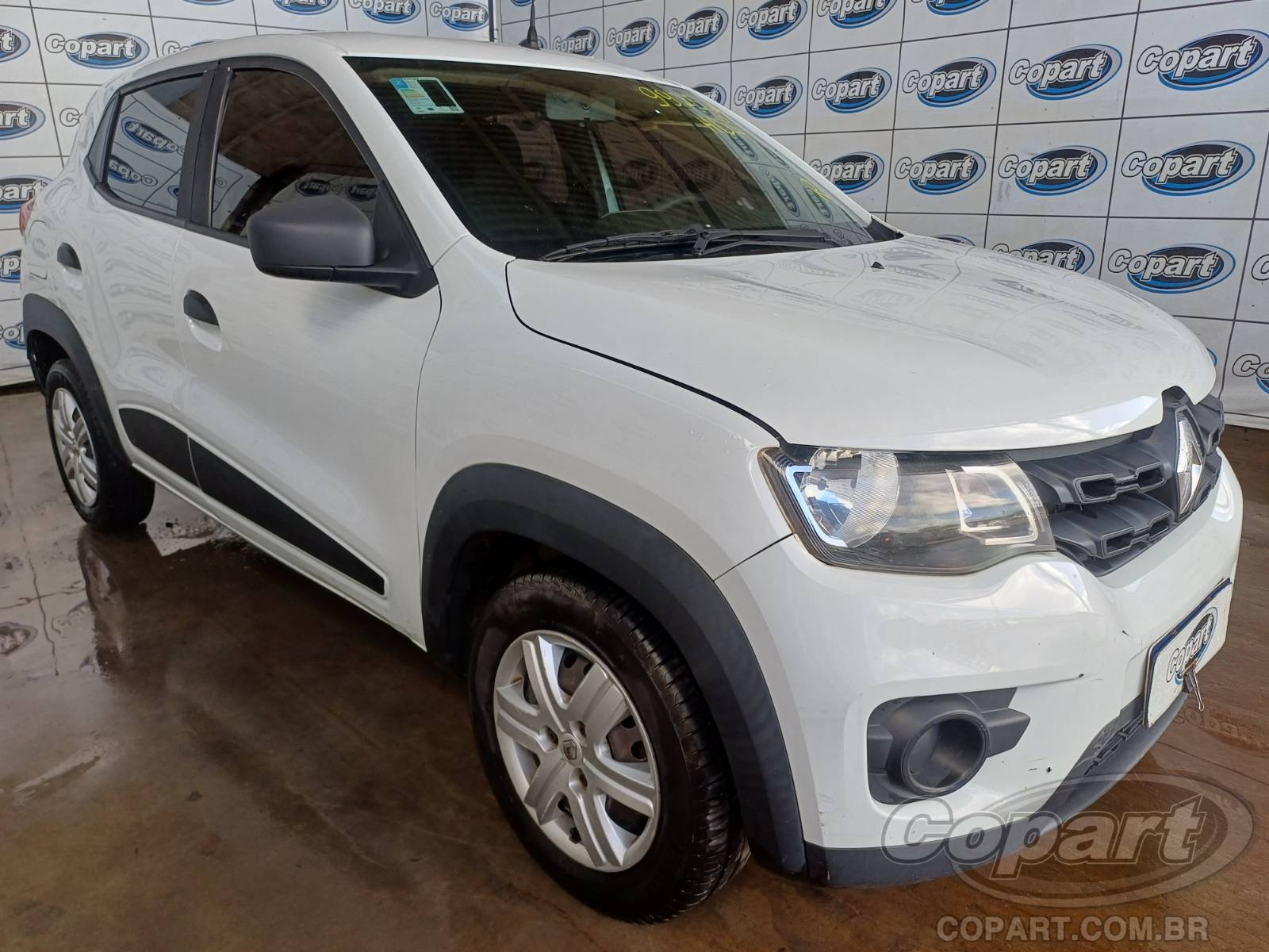 Veículo Renault Kwid RENAULT KWID 2020/2021 Colisão 2021 em leilão