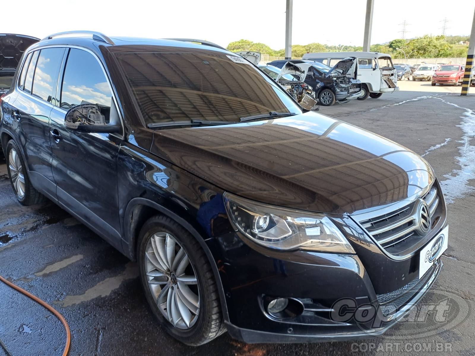 Veículo VW - VolksWagen Tiguan VOLKSWAGEN TIGUAN 4MOTION 2.0 16V TSI 2010 2011 em leilão