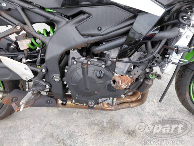 2026 KAWASAKI NINJA ZX-4R 