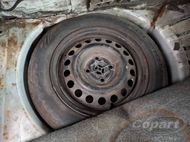 2004 CHEVROLET CORSA 