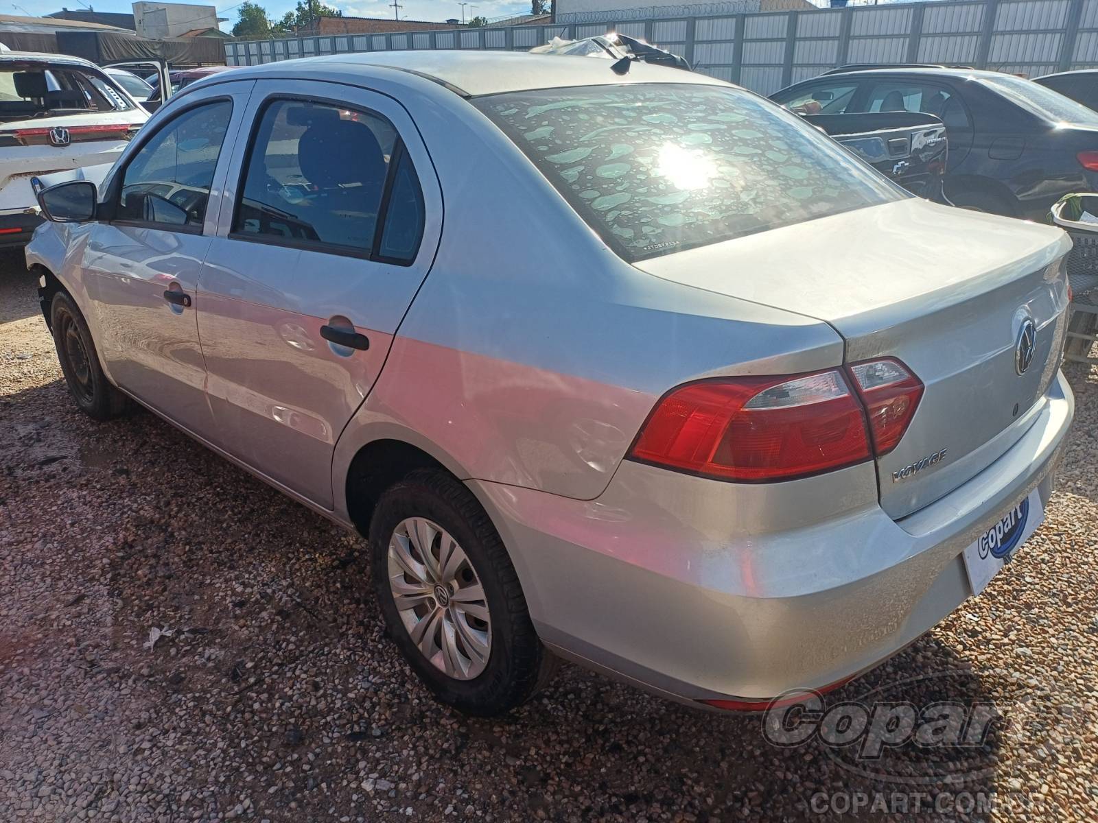 Foto 3: 2018 VOLKSWAGEN VOYAGE