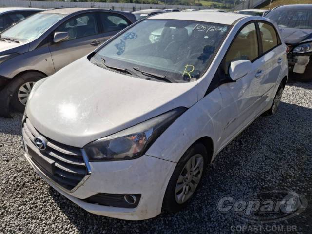 2016 HYUNDAI HB20 