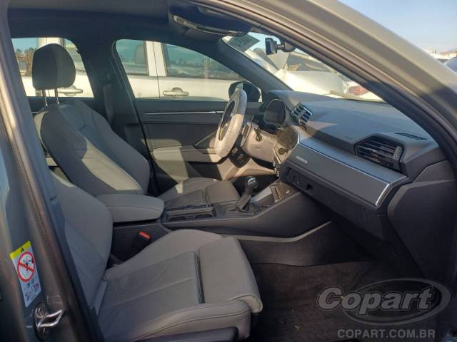 2024 AUDI Q3 