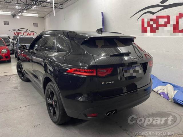 2017 JAGUAR F-PACE 