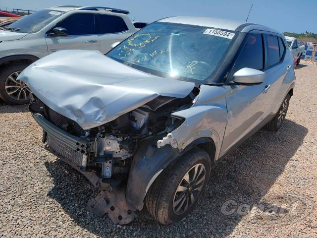 2021 NISSAN KICKS 
