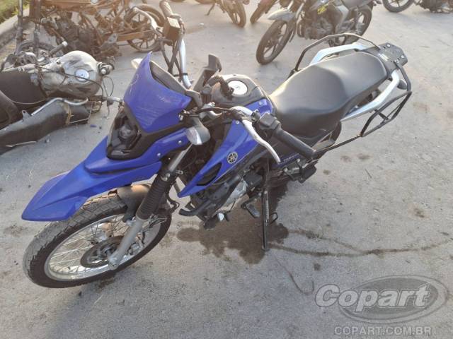 2025 YAMAHA CROSSER 