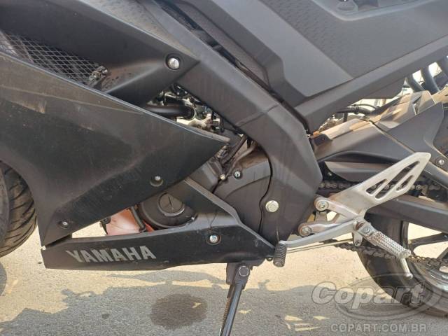 2025 YAMAHA YZF R15 