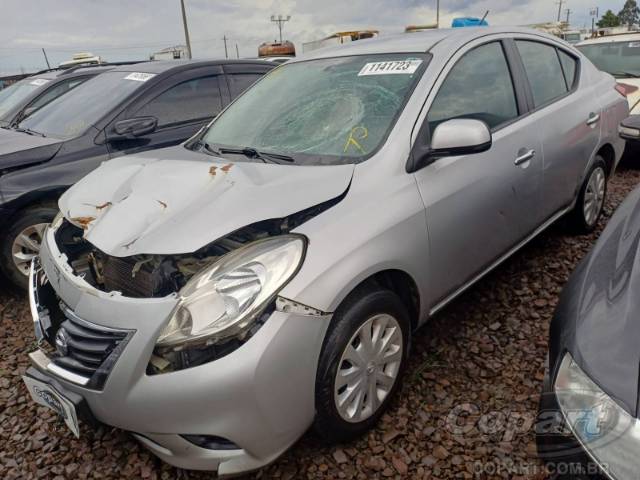 2013 NISSAN VERSA 