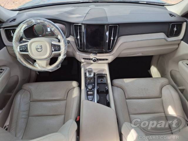 2021 VOLVO XC60 