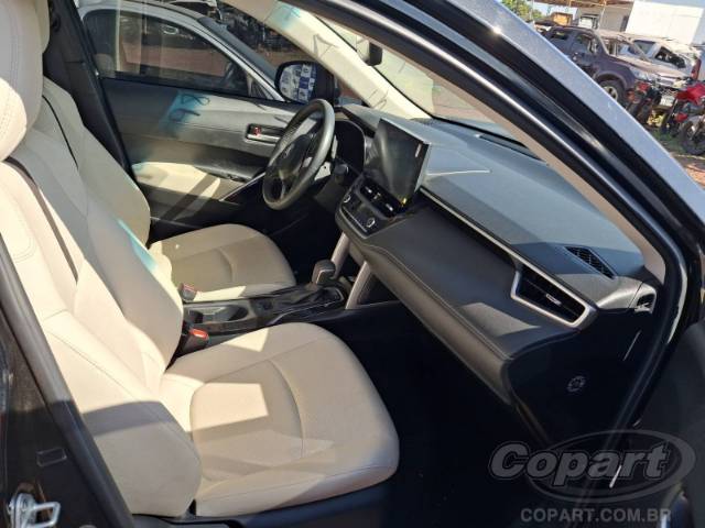 2026 TOYOTA COROLLA CROSS 