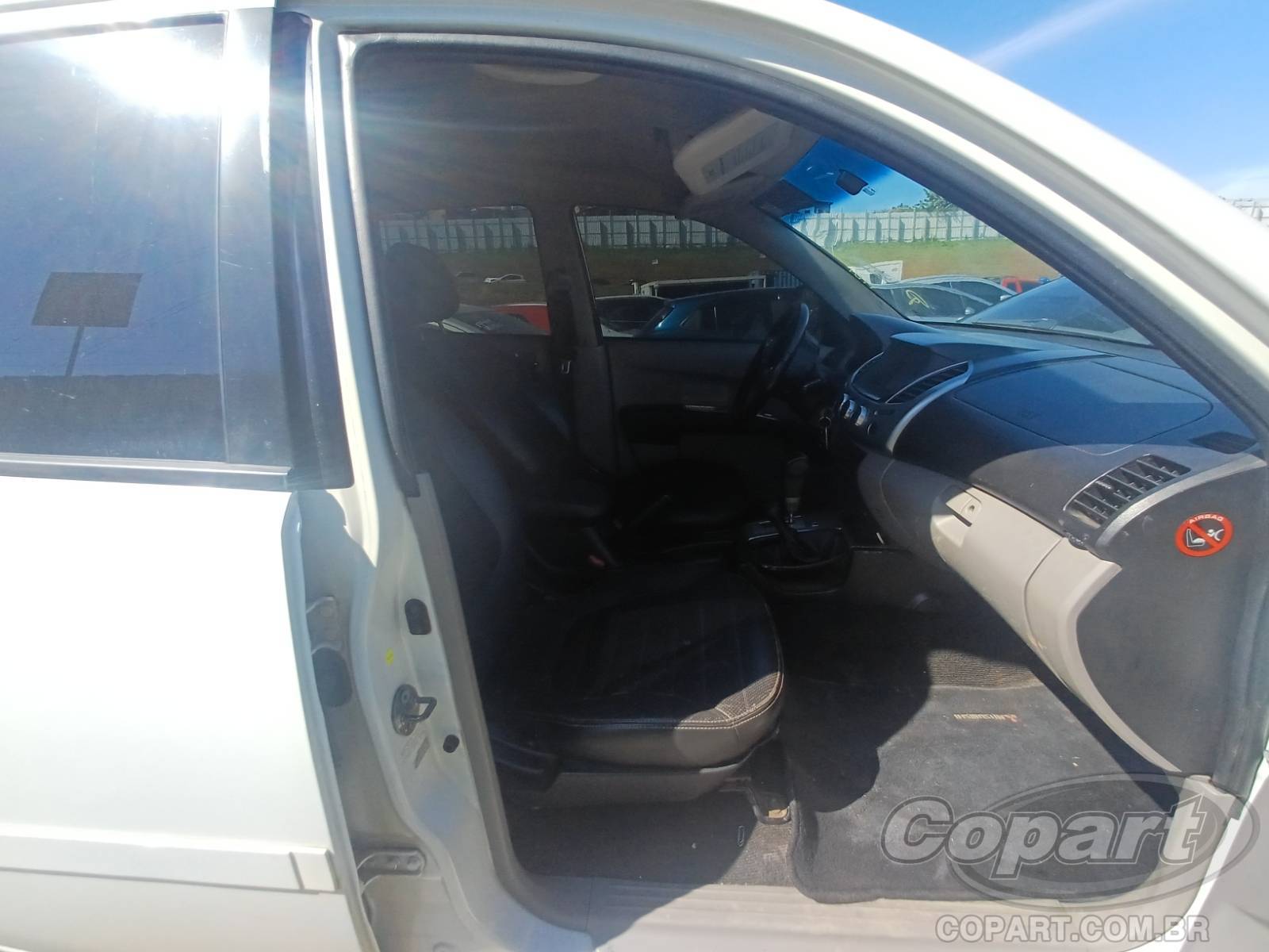 Foto 5: 2014 MITSUBISHI L200 TRITON