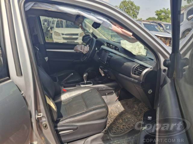 2020 TOYOTA HILUX CD 