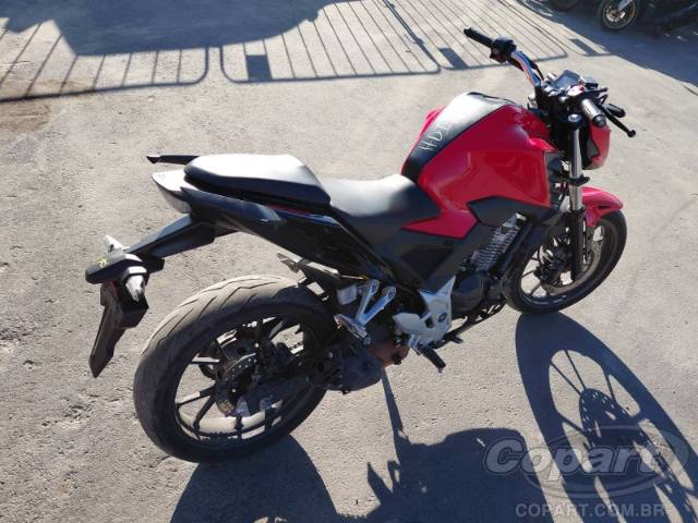 2023 HONDA CB 300F 