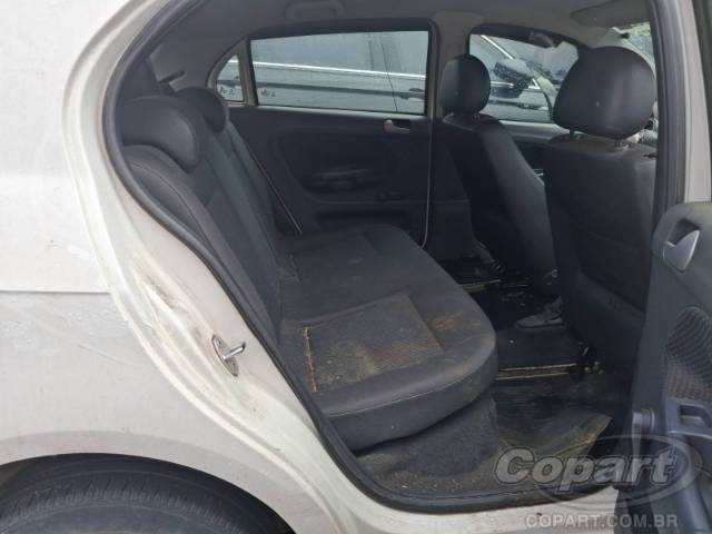 2015 VOLKSWAGEN GOL 