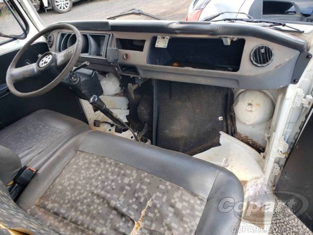 2012 VOLKSWAGEN KOMBI 