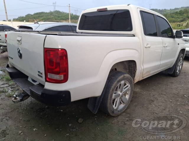 2015 VOLKSWAGEN AMAROK 