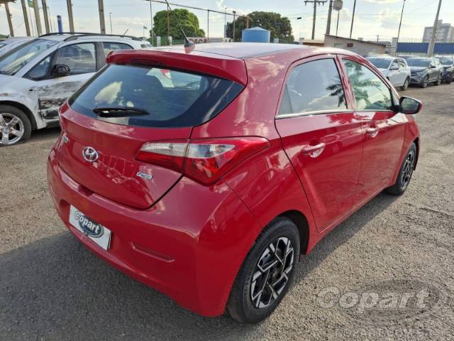 2013 HYUNDAI HB20 