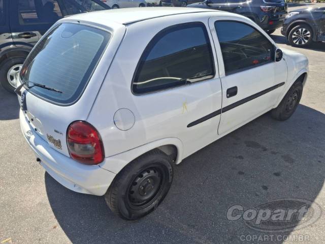 2000 CHEVROLET CORSA 