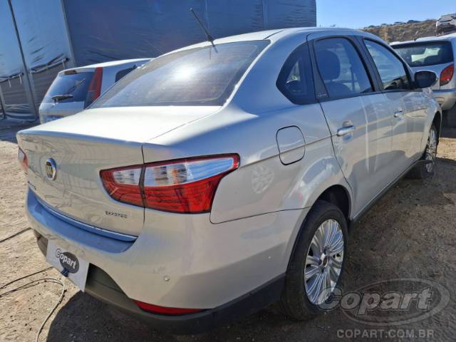 2017 FIAT GRAND SIENA 