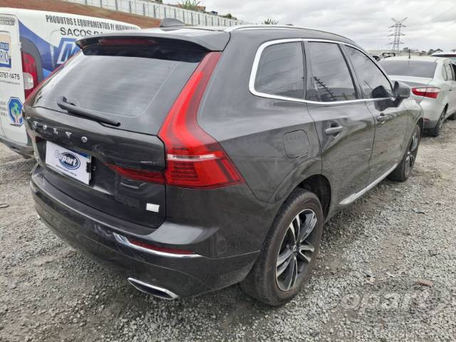 2021 VOLVO XC60 