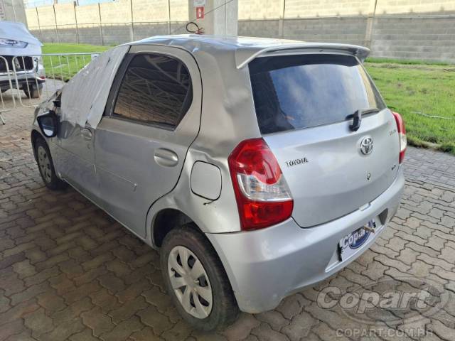 2015 TOYOTA ETIOS 