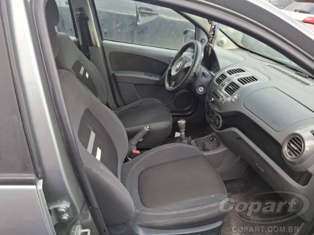 2014 FIAT GRAND SIENA 