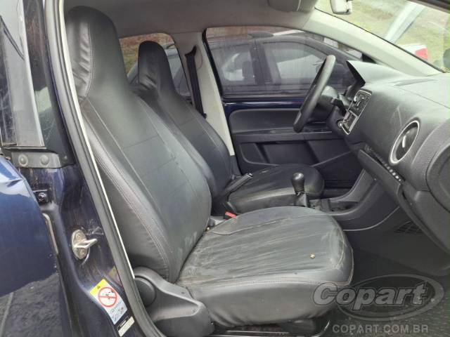 2015 VOLKSWAGEN UP 