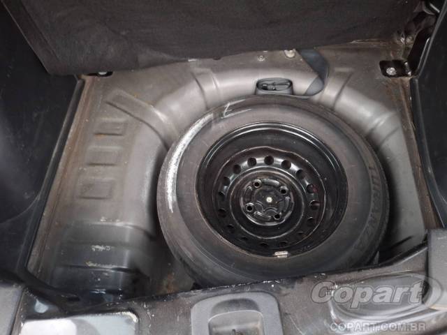 2012 NISSAN LIVINA 