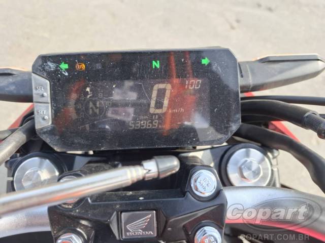 2026 HONDA CB 300F 